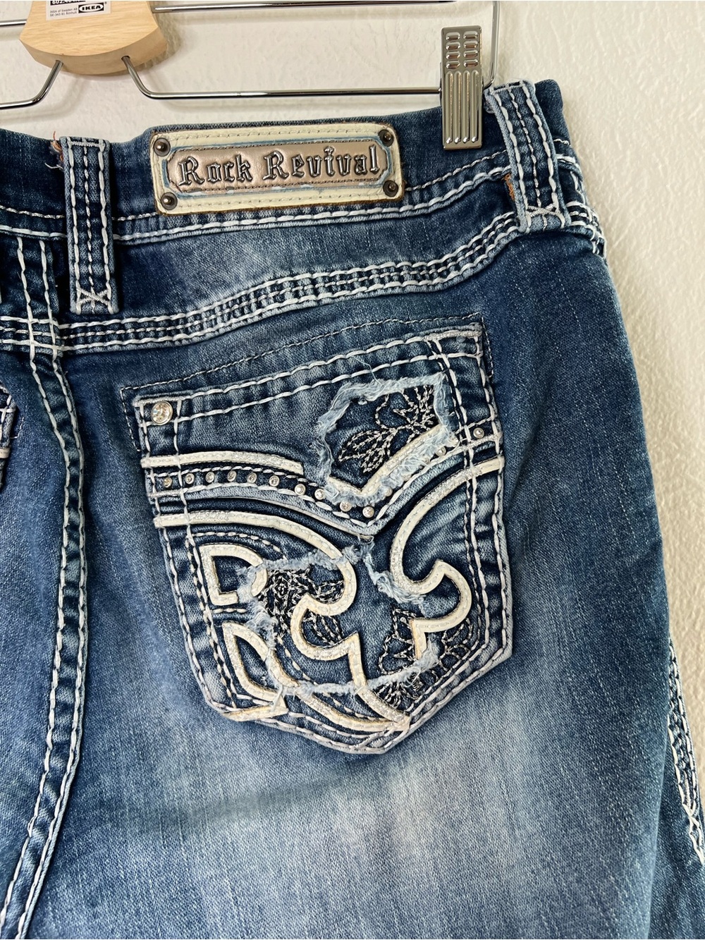 Rock and Revival Ebba Easy Crop size 32 Distressed Blue Jeans - Picture 12 of 16